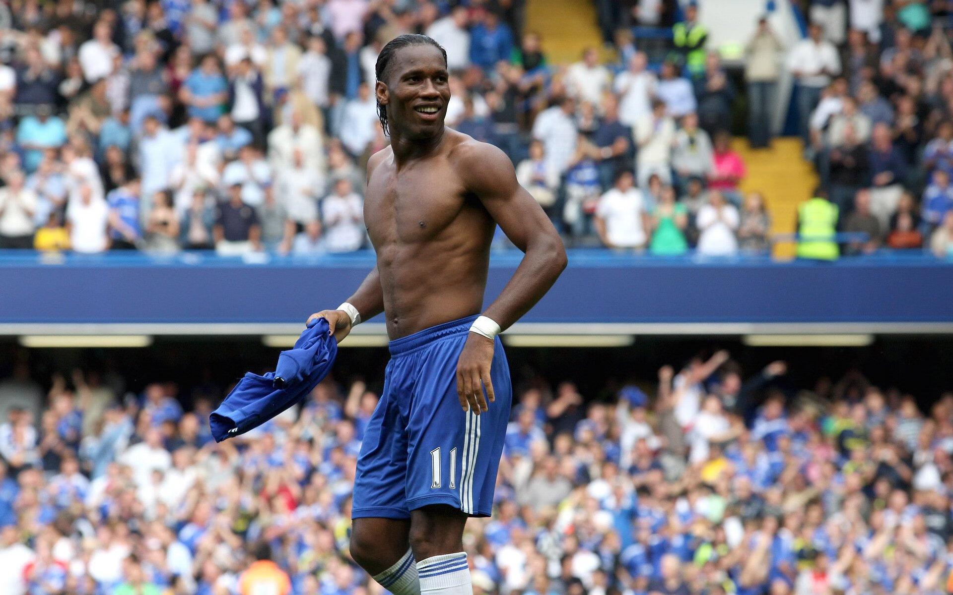 队报视角，法国海外射手闪耀欧冠之夜，进球盛宴改写四强格局